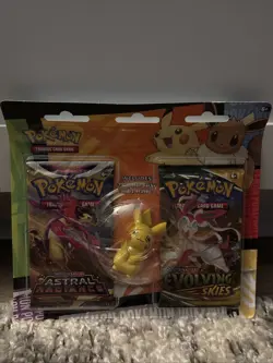 Pokemon TCG: 2022 Back To School Eraser Blister Pikachu - Evolving Skies/Astral - Image 1