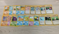 Pokemon TCG Mixed Lot Base Set/Base set 2/Fossil/Trainer WOTC Common w/Case - Image 1