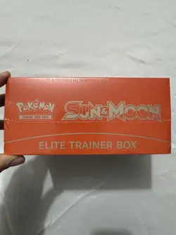 Pokemon Sun and Moon Base Set ETB Solgaleo Elite Trainer Box 2018 Sealed N732 - Image 4