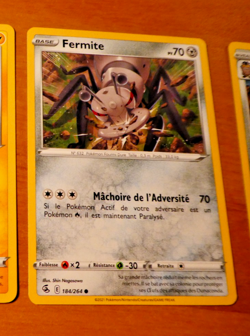 POKEMON FRANCAIS CARD CARTE FERMITE 184/264 FR EB08 MINT 2021 - Image 1