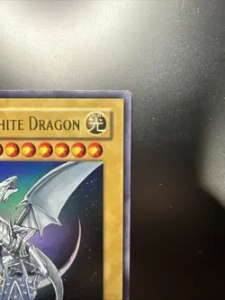 Yugioh English Blue Eyes White Dragon YAP1-EN001 LP UR Original rare art look - Image 3