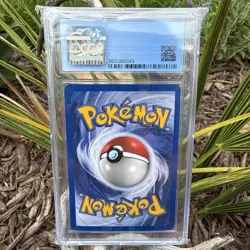 CGC Blue Label 9 1st Edition Misty's Seadra Holo 2000 Pokemon Gym Heroes 9/132 - Image 3