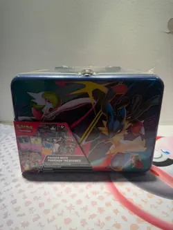 Pokemon TCG - Lucario and Gardevoir Fall 2025 Collectors Chest Luncbox - SEALED - Image 1