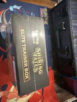 Pokemon Pokemon TCG Shining Fates Elite Trainer Box Sealed Eevee - Image 4