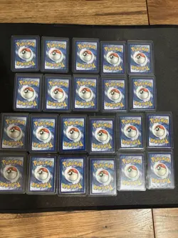 Pokemon TCG Shining fates/Hidden fates lot. NM - Image 2
