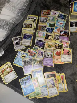 Huge Pokemon TCG Bulk Bundle With A Huge Range Of Cards 1995+ - Image 2