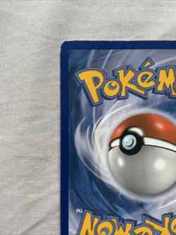 Pokemon Pikachu RC7/RC25 Legendary Treasures Radiant Collection Holo LP - Image 3