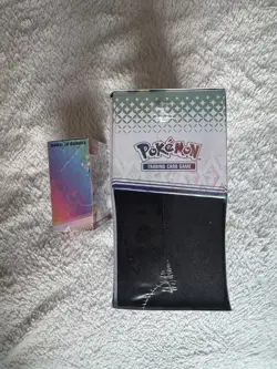 Pokemon TCG Prismatic Evolutions Elite Trainer Box and Booster bundle - Image 5