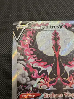Pokemon TCG Galarian Moltres V 177/198 Chilling Reign Alt Art NM - Image 4