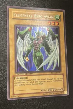 Yu-Gi-Oh! 2007 Elemental Hero Avian Limited Edition Secret Rare Card EHC1-EN001 - Image 2