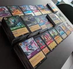 Disney Lorcana TCG Bulk Lot 600+ Cards Including Holos and Legendary - Image 2