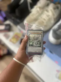 Konami Yu-Gi-Oh! TCG Card Lot w/ Stardust Dragon 1st Edition English ~100 cards - Image 1