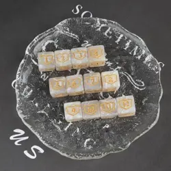 24 Resin Dice Counters - MTG, TCG, Life & Loyalty Tokens - Marble D6 Set - Image 4