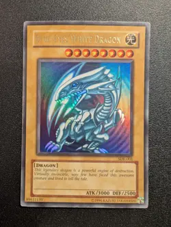Blue-Eyes White Dragon SDK-001 Ultra Rare Unlimited Damaged - Image 1