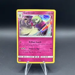 Gardevoir 141/214 Cosmos Holo Rare Lost Thunder Pokemon Near Mint - Image 1