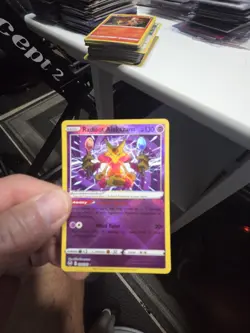 Radiant Alakazam 059/195 Silver Tempest Ultra Rare Pokemon NM - Image 3