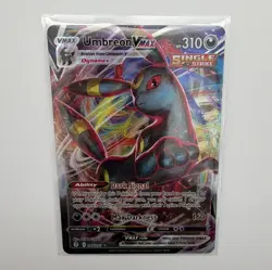 The Pokemon Company Umbreon VMAX 095/203 Evolving Skies Alt Art Holo UR 310 - Image 1