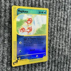 Pokemon Skyridge Magikarp 75/144 Holofoil LP Trading Card - Image 3