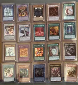 1996 Yu-Gi-Oh LOT 20 Cards YUGIOH IN TOP LOADERS 1st Edition and Limited Edition - Image 1