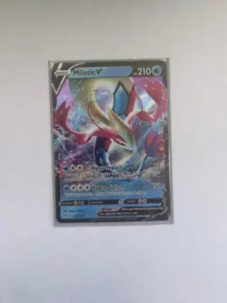 Pokemon TCG Milotic v Rebel Clash Holo Ultra Rare Card 043/192 NM Condition - Image 1