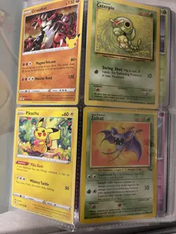 Pokemon TCG Card Lot, binder with over 250 cards - Image 2