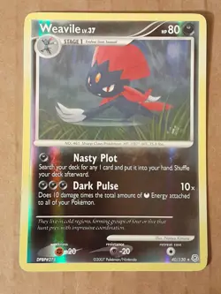 Pokemon Weavile 40/130 Diamond & Pearl Reverse Holo LP See Pictures - Image 1