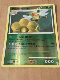 Pokemon Vespiquen 39/130 Diamond & Pearl Reverse Holo LP See Pictures - Image 2