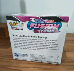 Pokemon TCG - Fusion Strike - Booster Box (Factory Sealed) - Image 3