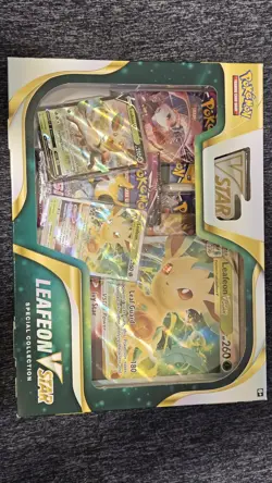 Pokemon TCG Leafeon VSTAR Special Collection Box English 2022 - Image 1