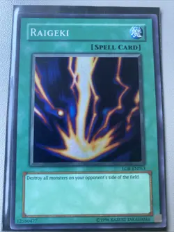 Raigeki LOB-EN053 YuGiOh Legend Of Blue Eyes White Dragon: 25th Anniversary - Image 1