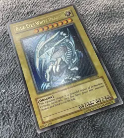 Blue-Eyes White Dragon SDK-001 Unlimited Ultra Rare LP Vintage Yu-Gi-Oh - Image 2