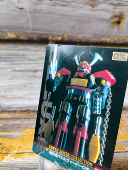 DX Battle Fever Robo - 01 - 1995 Super Sentai Collection Card - Bandai - Image 3