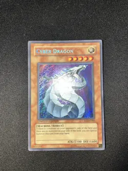 yugioh Cyber Dragon CT03-EN002 Secret Rare Limited Edition near mint - Image 1