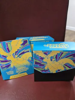 Pokemon Ascended Heros ETB Box - Image 2