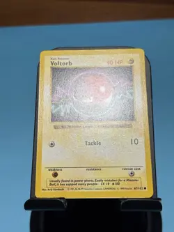 Pokemon TCG Voltorb Base Set Shadowless Unlimited 67/102 - NM - Image 3