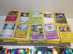HUGE LOT OF POKEMON CARDS OVER 500 CARDS - Image 2