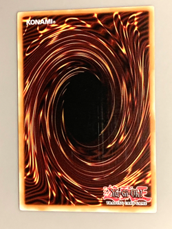 yugioh Blackwing - Breeze the Zephyr TSHD-EN003 1st Ed Ultimate Rare near mint - Image 5