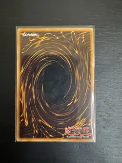 Konami Yu-Gi-Oh! TCG Dark Magician Girl CT2-EN004 Secret Rare Foil LE - Image 2