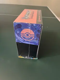 Pokemon Chaos Rising POKEMON CENTER ETB 🔥 ELITE TRAINER BOX NEW FACTORY SEALED - Image 3