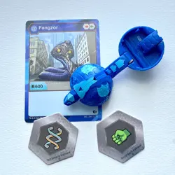 Bakugan Battle Planet Blue AQUOS FANGZOR Figure B600 Card And 2 Bakucores AS IS - Image 1