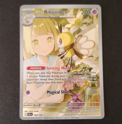 The Pokemon Company Pokemon TCG Lillie's Ribombee 164/159 IR Holo EN 2025 - Image 1