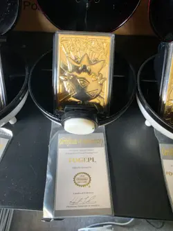 Full Set Of 6, 23K Gold Plated 1999 Burger King Pokemon Trading Cards in balls - Image 5