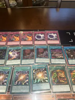 Yu-Gi-Oh! - Holo Lot - NM - Image 3