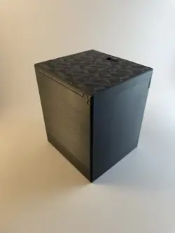 3d Printed 100 Card Deck Box With Life Counter Incorporated In the Box - Image 4