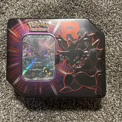 Pokemon TCG Scarlet & Violet Destined Rivals Team Rocket Tin - Nidoking - Image 1