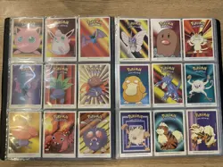 Lot De 126 cartes pokemon dunkin boomer Annee 2000 Dans Un Classeur - Image 3