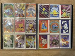 Lot De 126 cartes pokemon dunkin boomer Annee 2000 Dans Un Classeur - Image 4