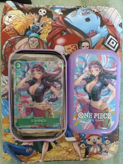 ONE PIECE TCG – Nico Robin P-111 Promo JAP – Carta Originale + Tin – Near Mint - Image 1