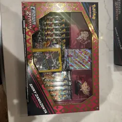 Pokemon Crown Zenith Shiny Zacian & Zamazenta Premium Figure Collection Set - Image 2