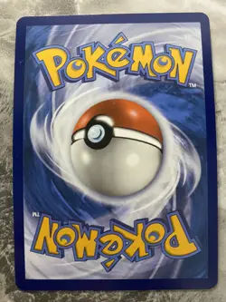 Pokemon TCG - Pikachu VMAX - 044/185 - Ultra Rare - Vivid Voltage - Image 2